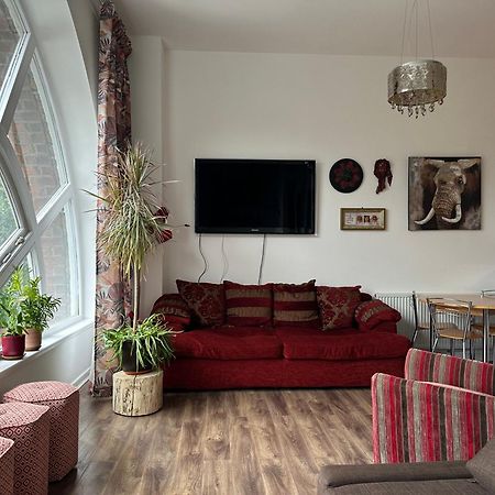Stunning 2 Bedroom Apartment Glasgow Exterior foto
