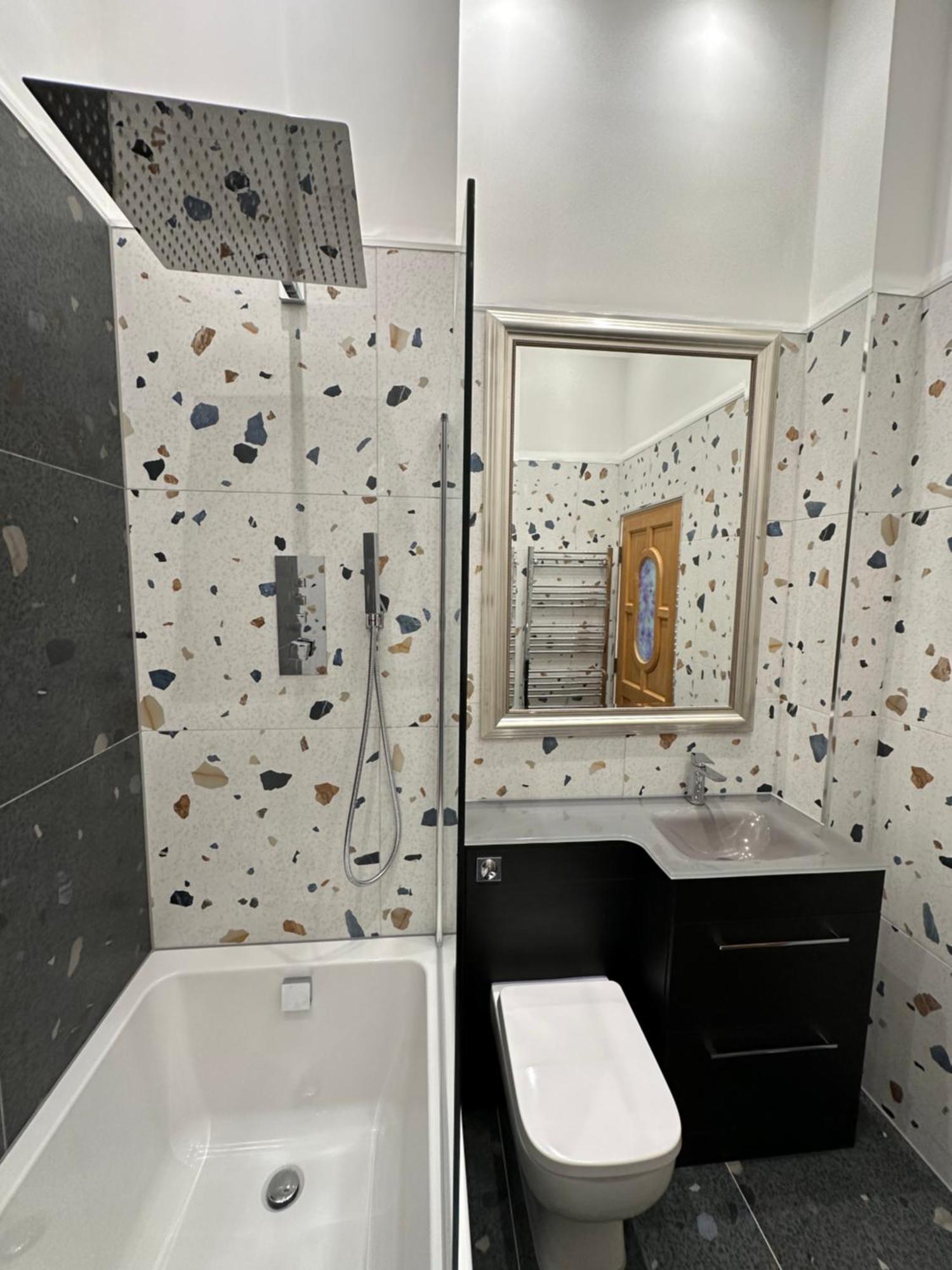 Stunning 2 Bedroom Apartment Glasgow Exterior foto