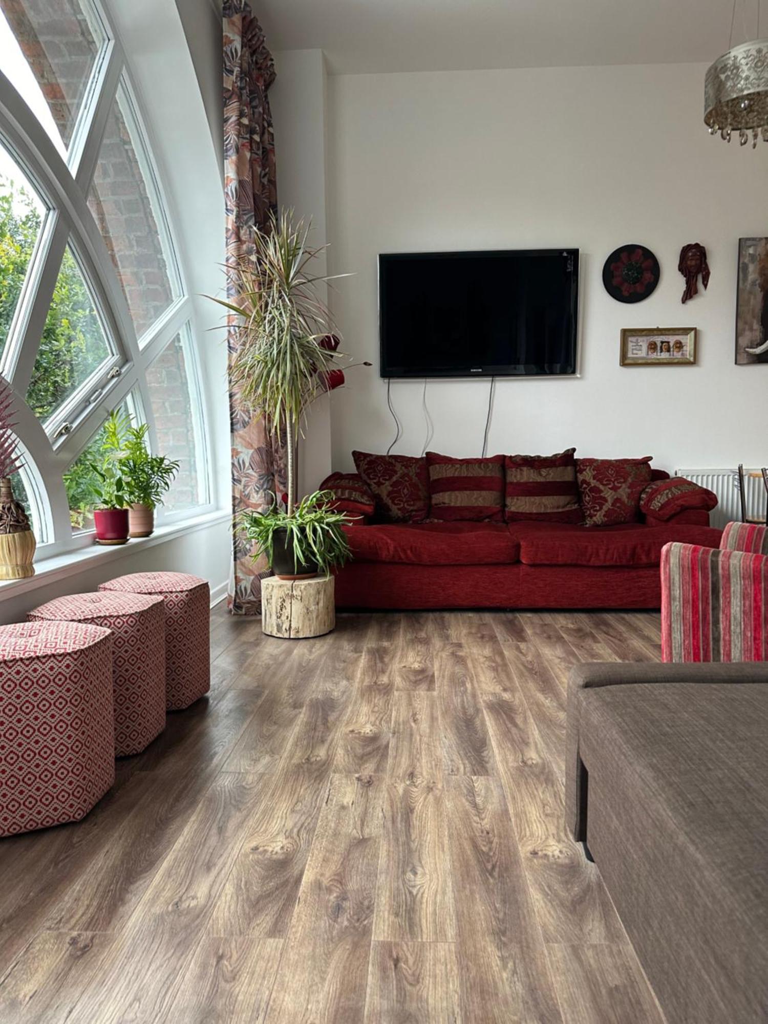 Stunning 2 Bedroom Apartment Glasgow Exterior foto
